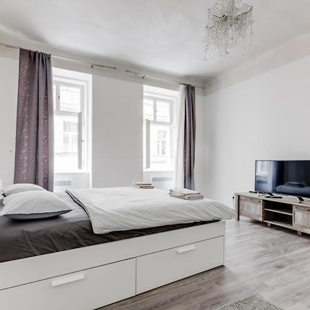 Lovely Apartments Heart Of 프라하 외부 사진
