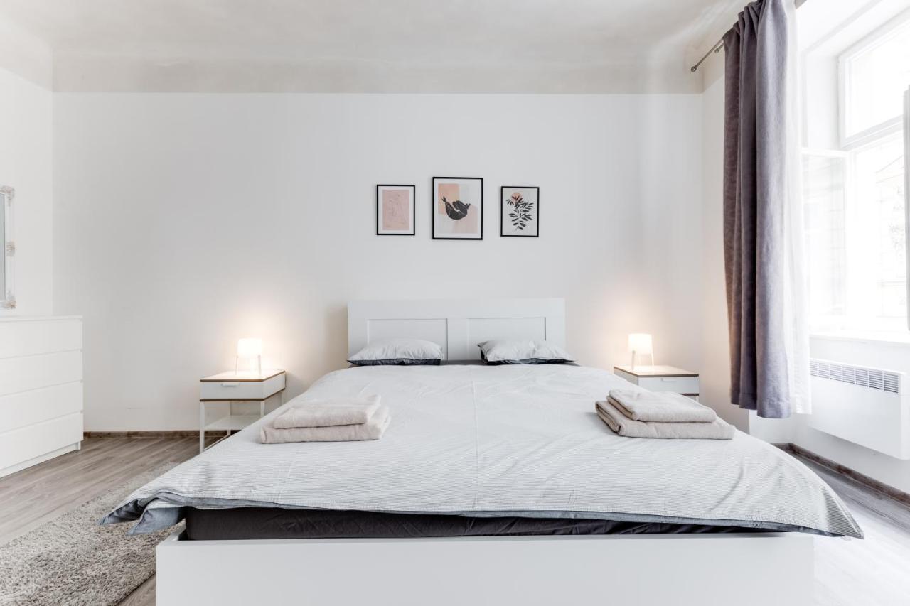Lovely Apartments Heart Of 프라하 외부 사진